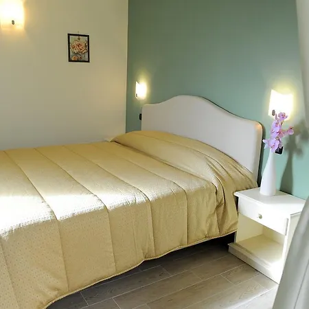 Les Amis Castel Di Sangro