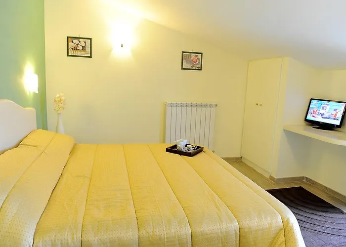 Les Amis Кастель-ди-Сангро