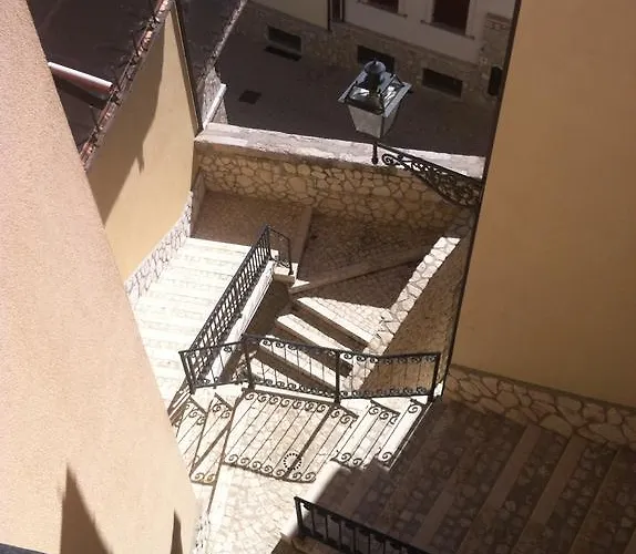 Aparthotel Les Amis Castel Di Sangro